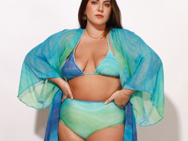 Blusas e kimonos: a combinação perfeita para sua saída de praia!