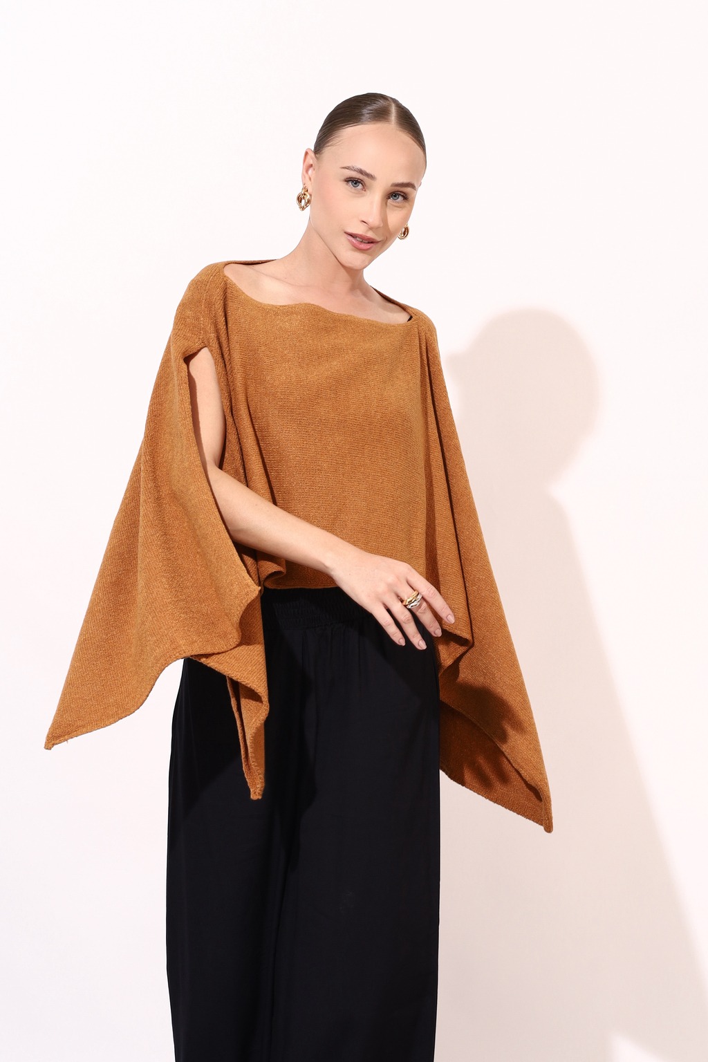 Blusa de tricô feminina: expresse-se com estilo e elegância